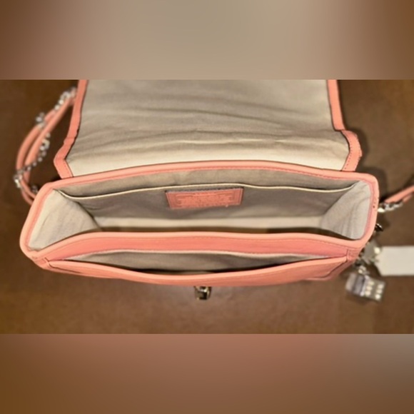 COACH PERFORATED CORAL CROSSBODY WITH ADDITIONAL ACCESSORIES - Picture 10 of 14